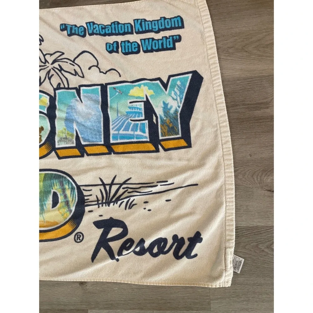 Disney Parks Walt Disney World Resort Beach Towel Cream Graphic 100% Cotton
